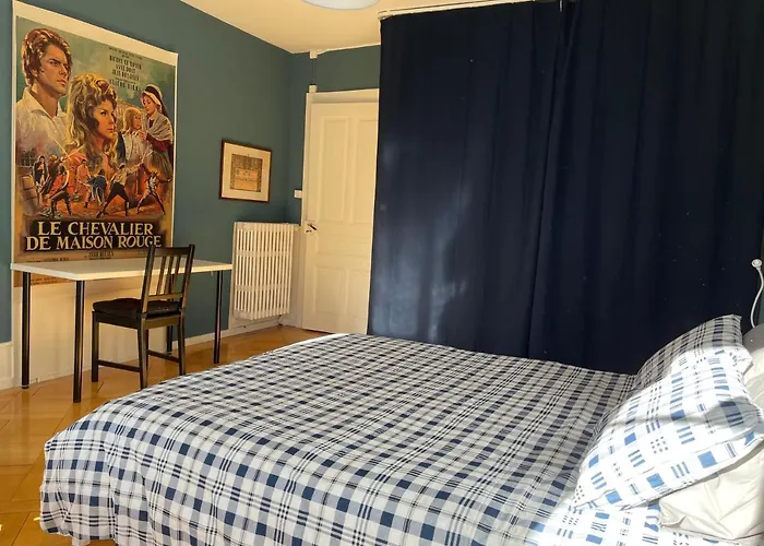 Le Locle : Bel Appartement Chaleureux